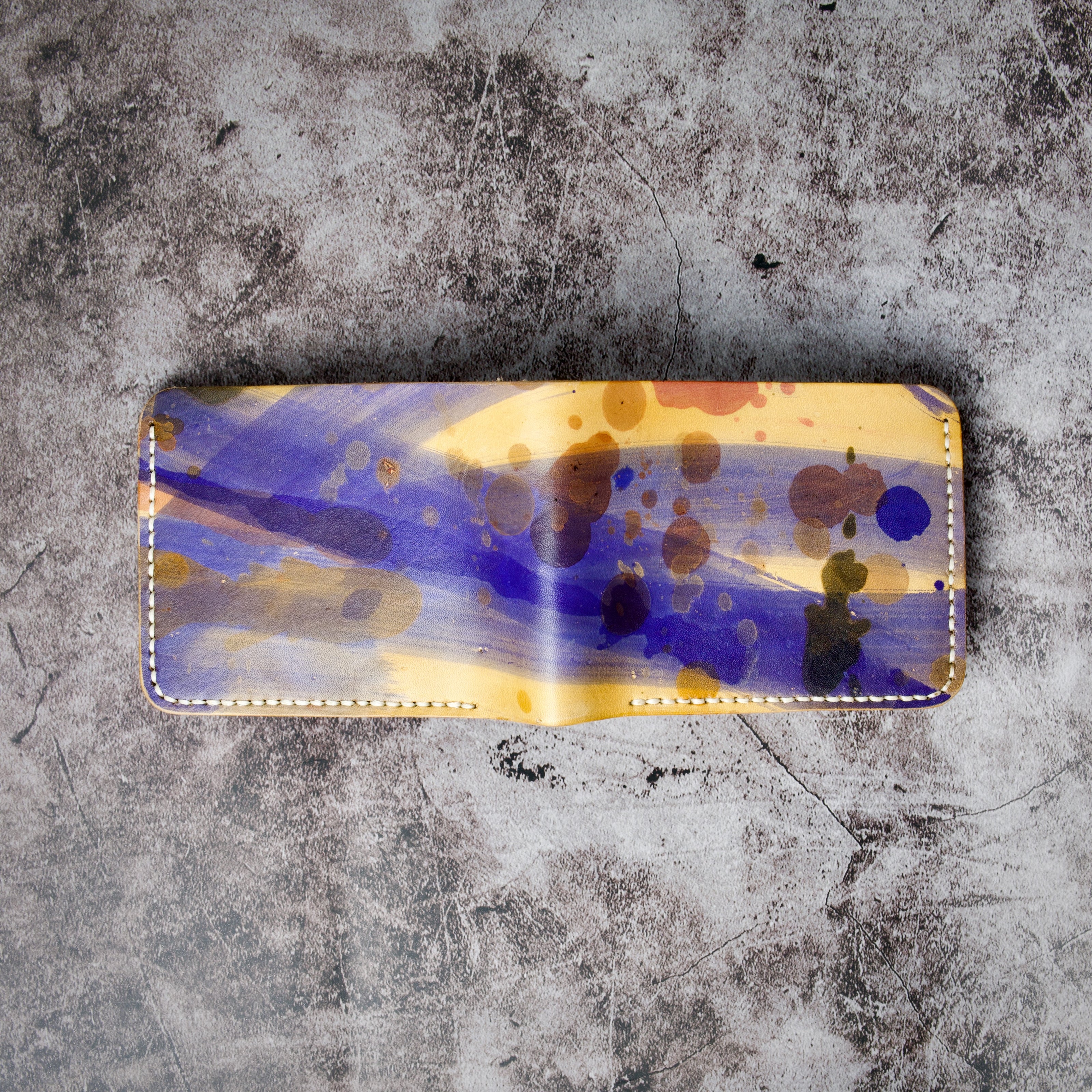 Canvas Chaos – Klassieke portemonnee met twee vouwen