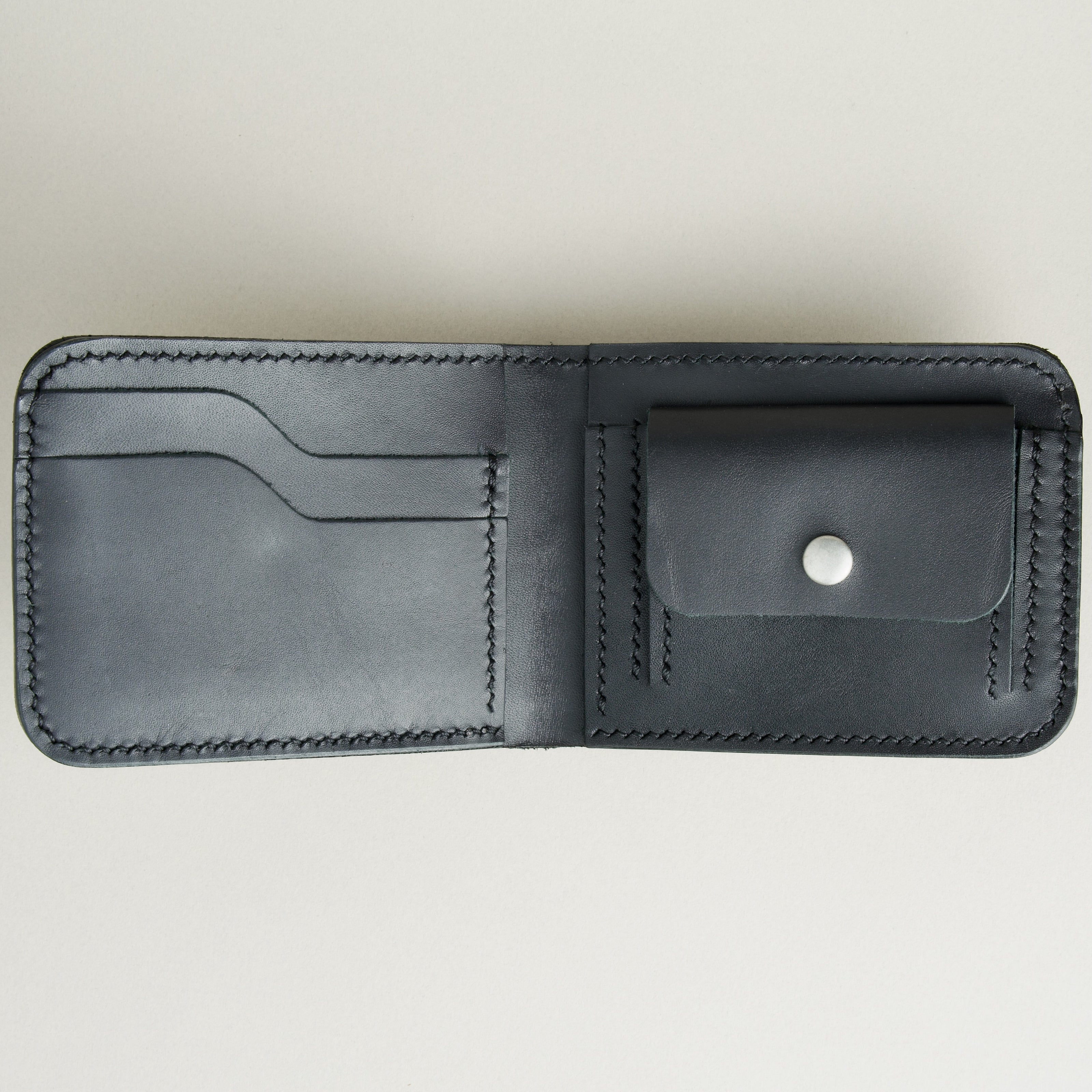 Classic Slim Bi-Fold Wallet | Hunza Fold