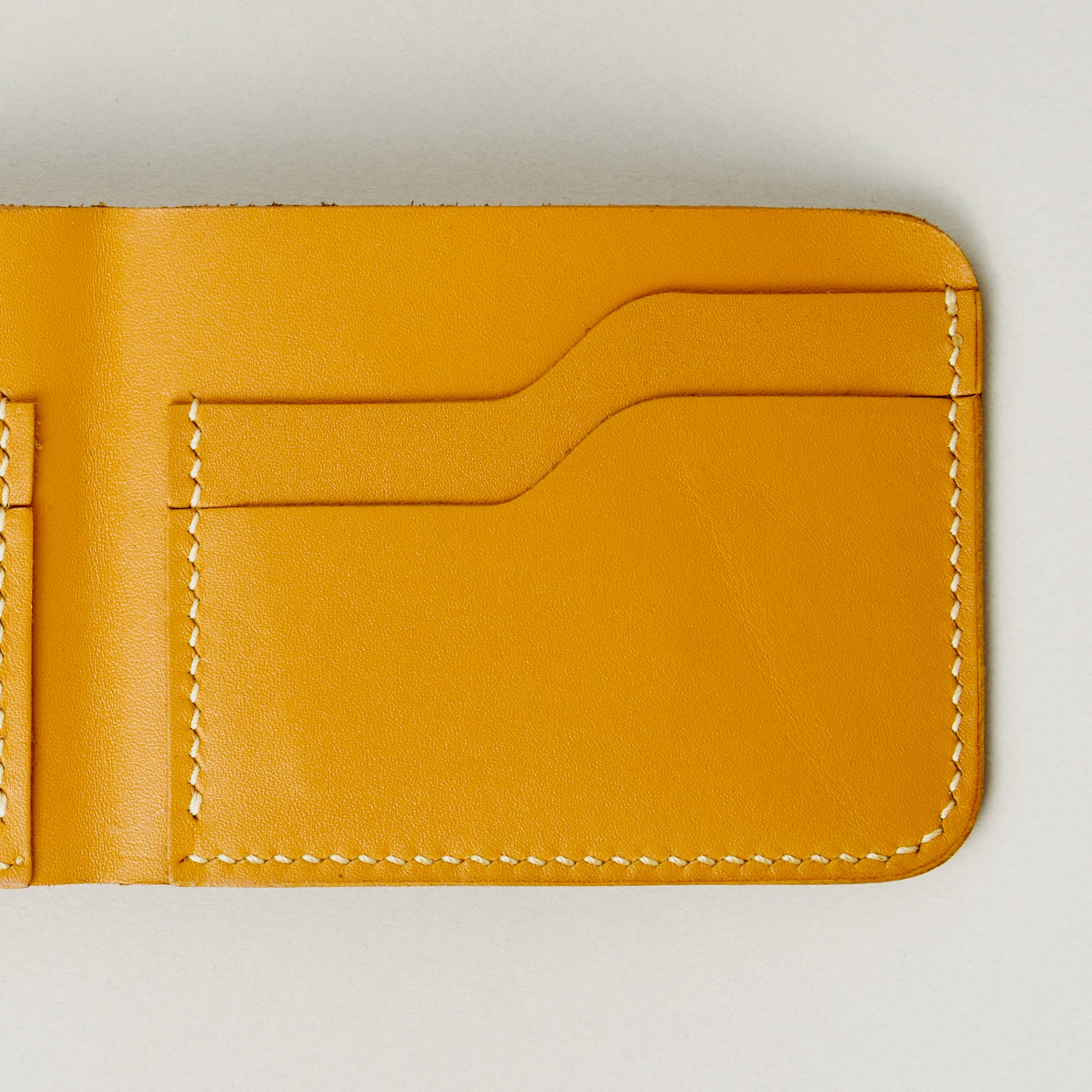 Classic Slim Bi-Fold Wallet | Hunza Fold