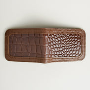 Croc-Embossed Classic Bifold Wallet | Indus Sultan