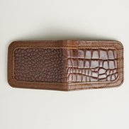 Croc-Embossed Classic Bifold Wallet | Indus Sultan