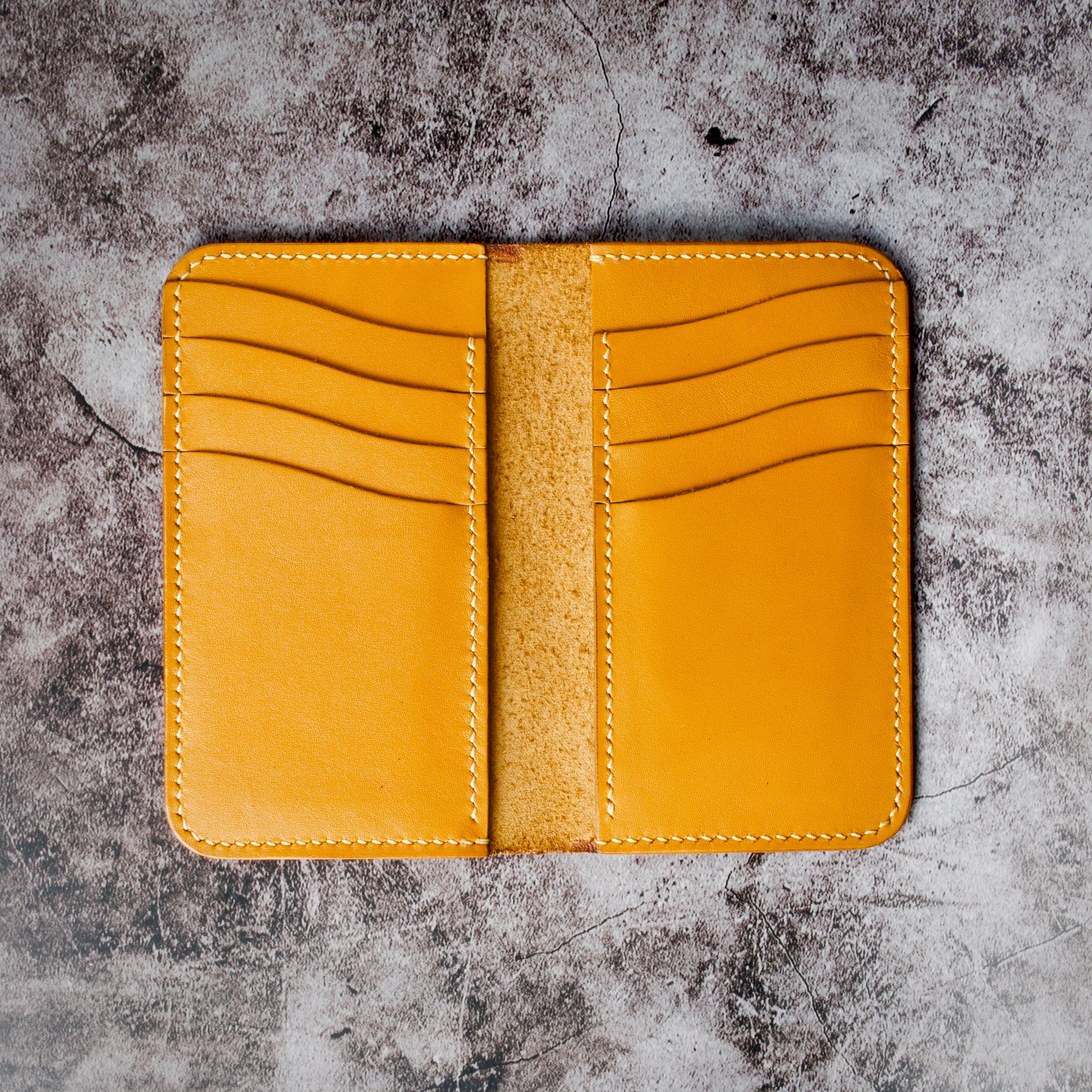 Vertical Bi-Fold Wallet | Karakoram II