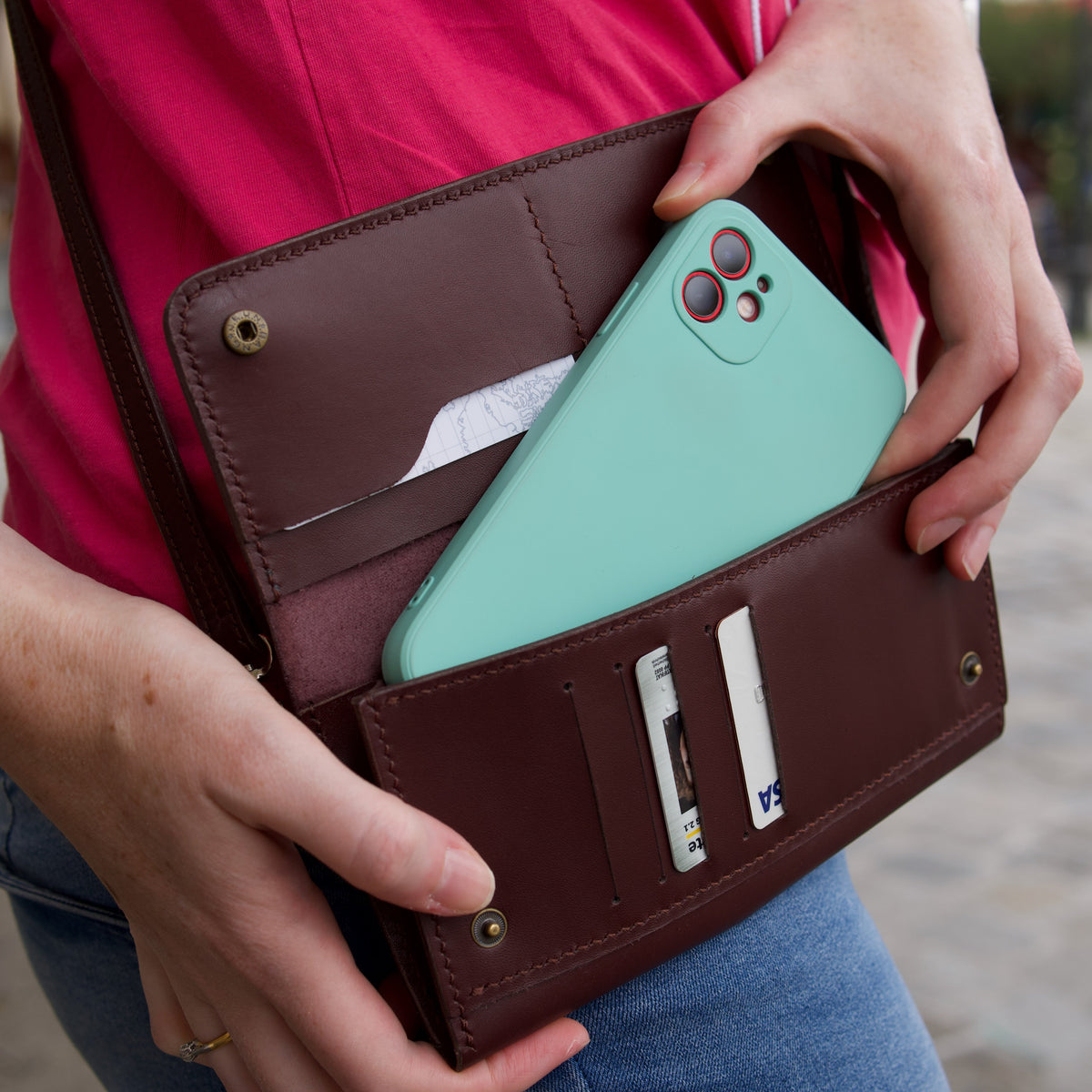 Compact Crossbody Bag | Gul Sahar