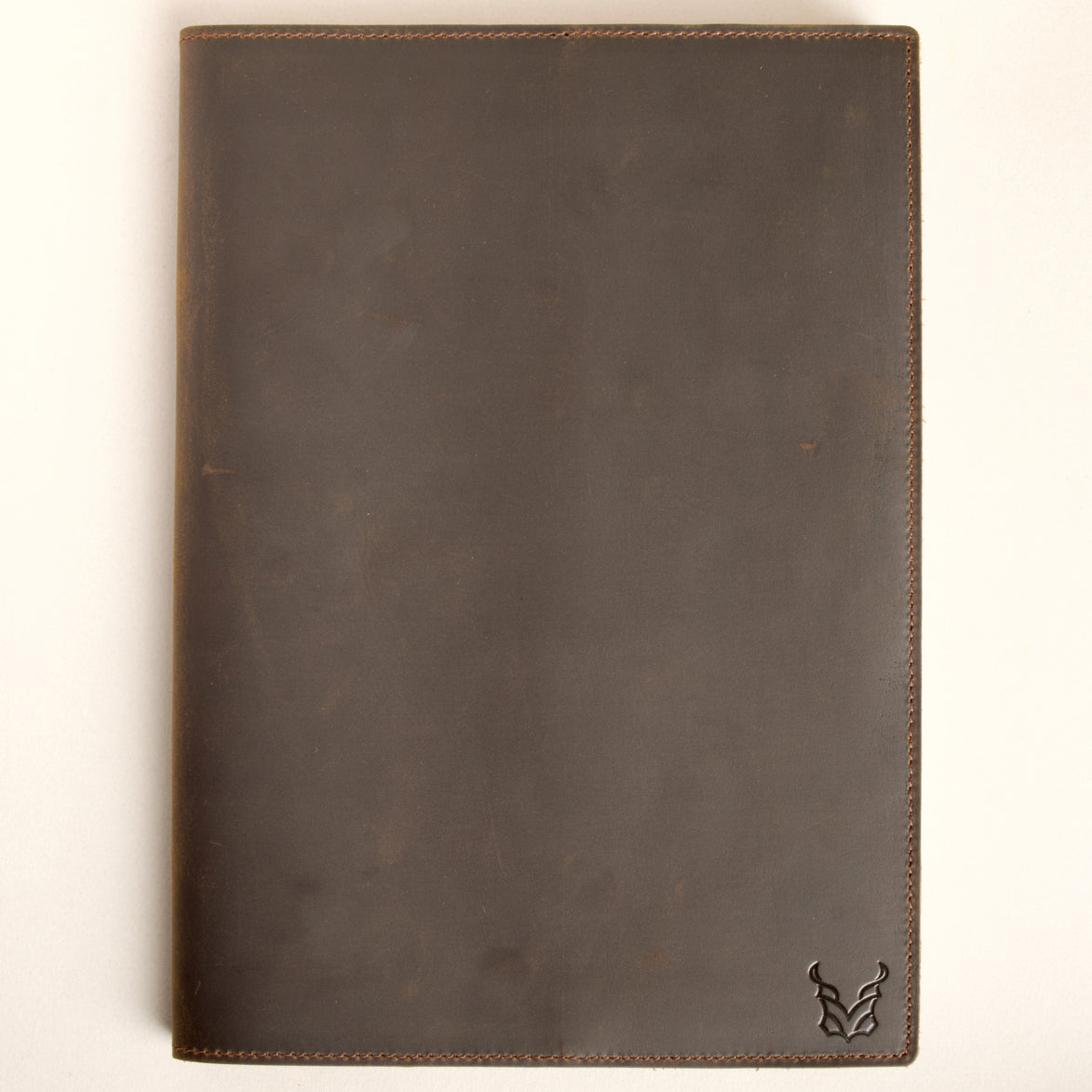 Nachfüllbares B5-Notizbuch aus Leder mit Stiftschlaufe | Burzil Jotter