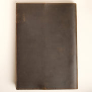 Nachfüllbares B5-Notizbuch aus Leder mit Stiftschlaufe | Burzil Jotter