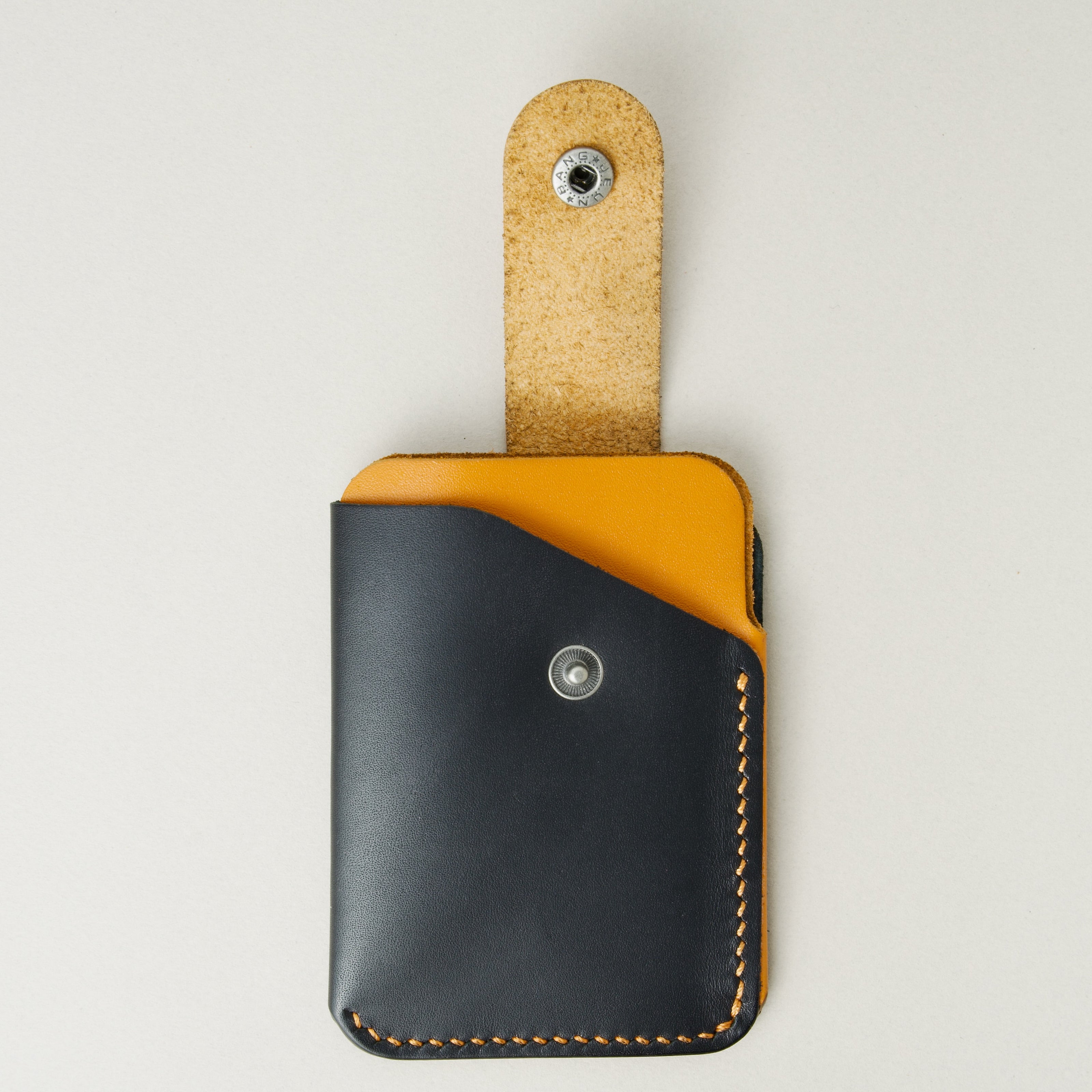 Niva Loop - Ultracompacte kaarthoes